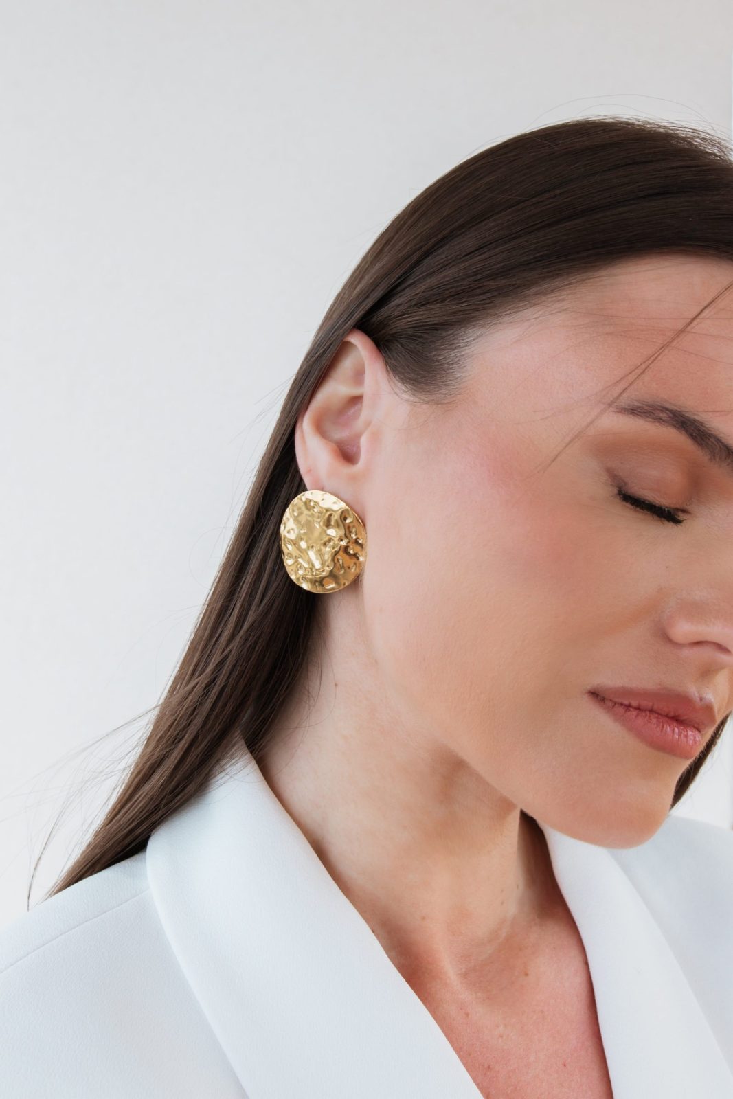 zlatne okrugle naušnice